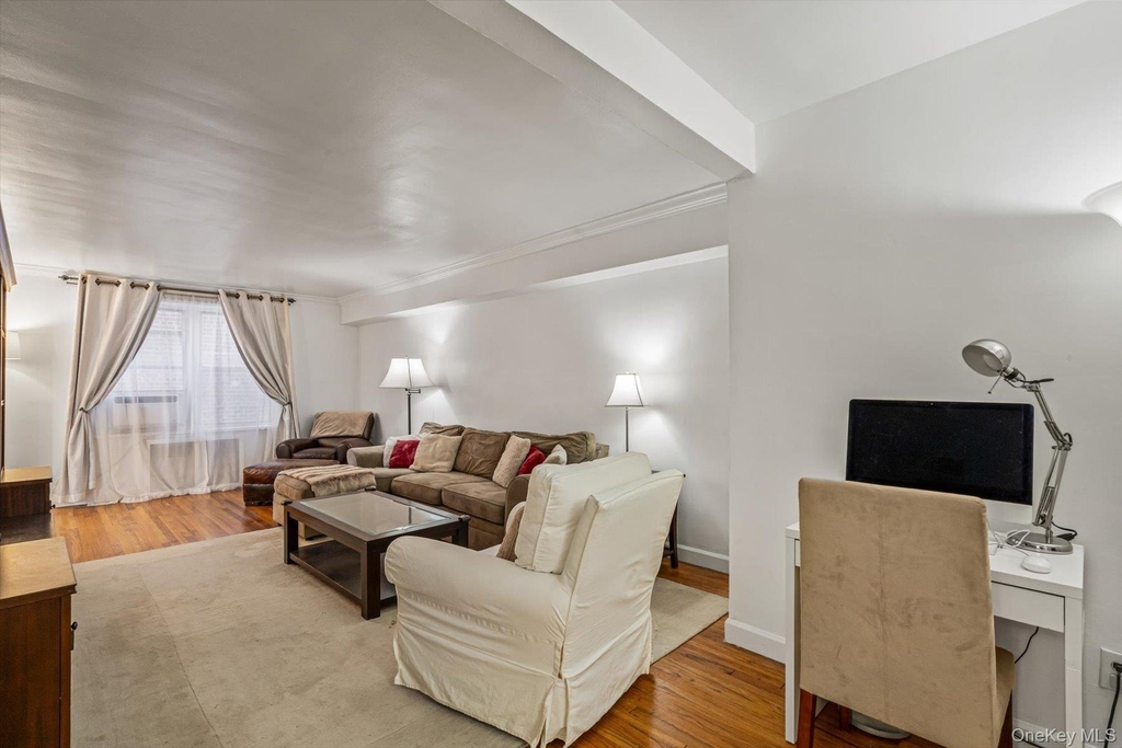 72-10 112th Street - Photo 4