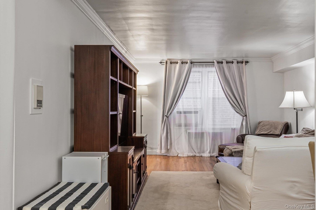 72-10 112th Street - Photo 2