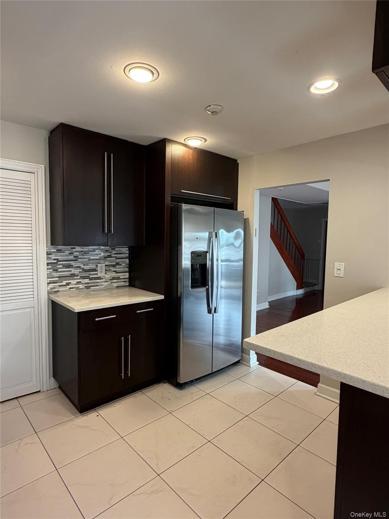 1 Ipswich Avenue - Photo 6