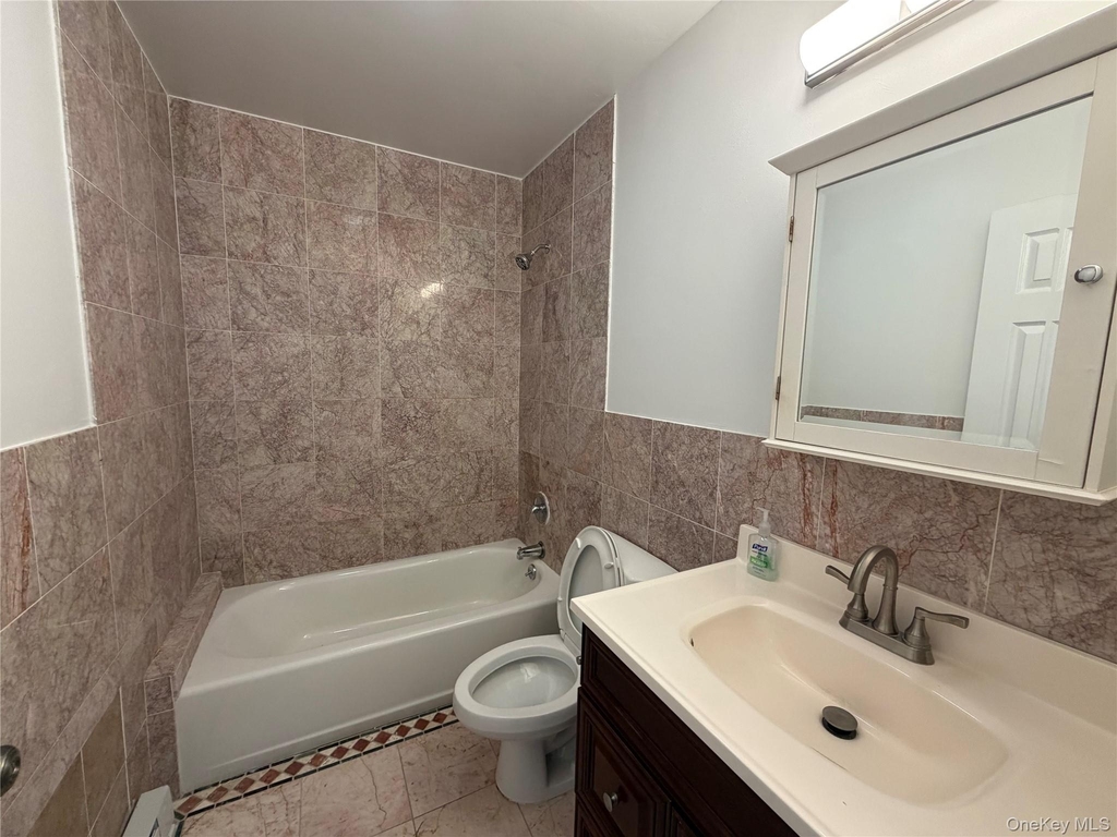 182 Ashford Avenue - Photo 4