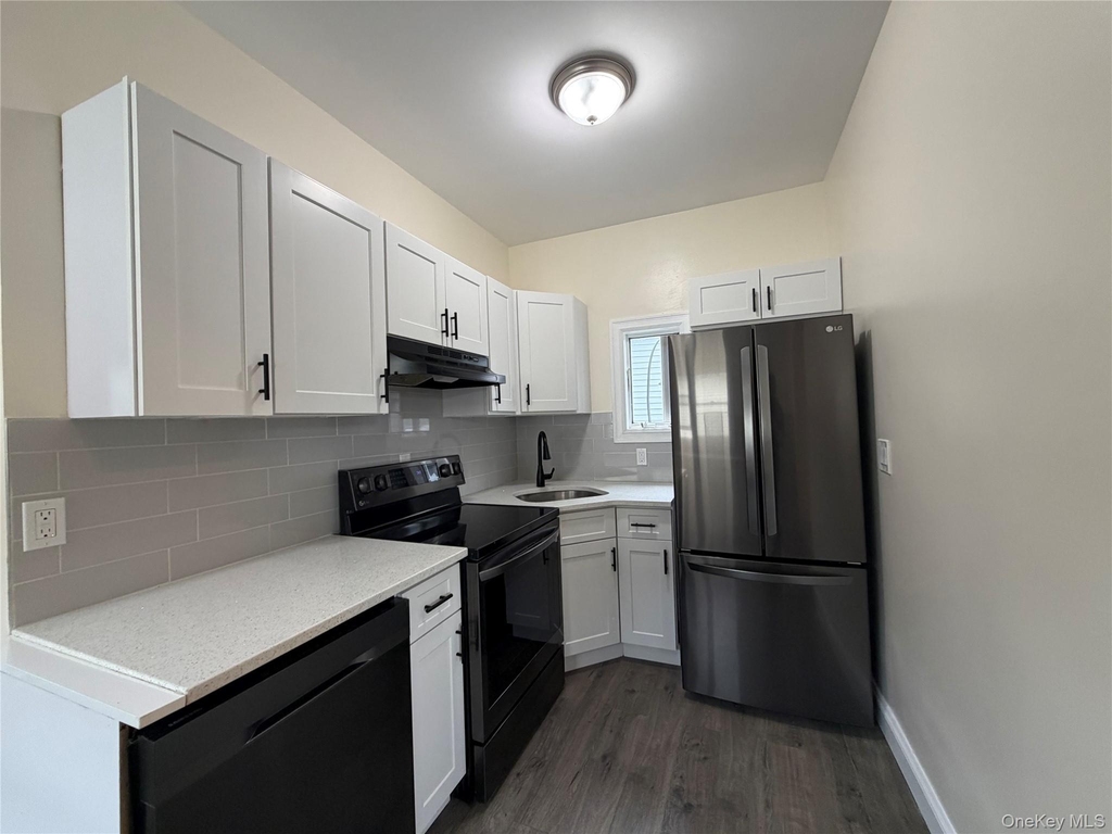 182 Ashford Avenue - Photo 7