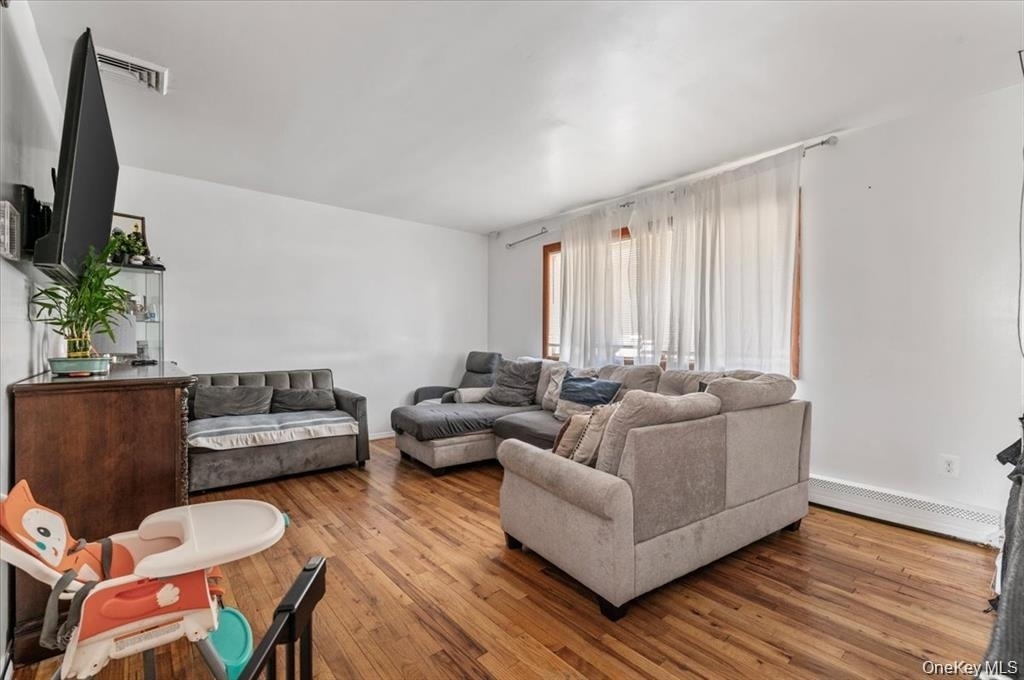 22 Hudson Place - Photo 3