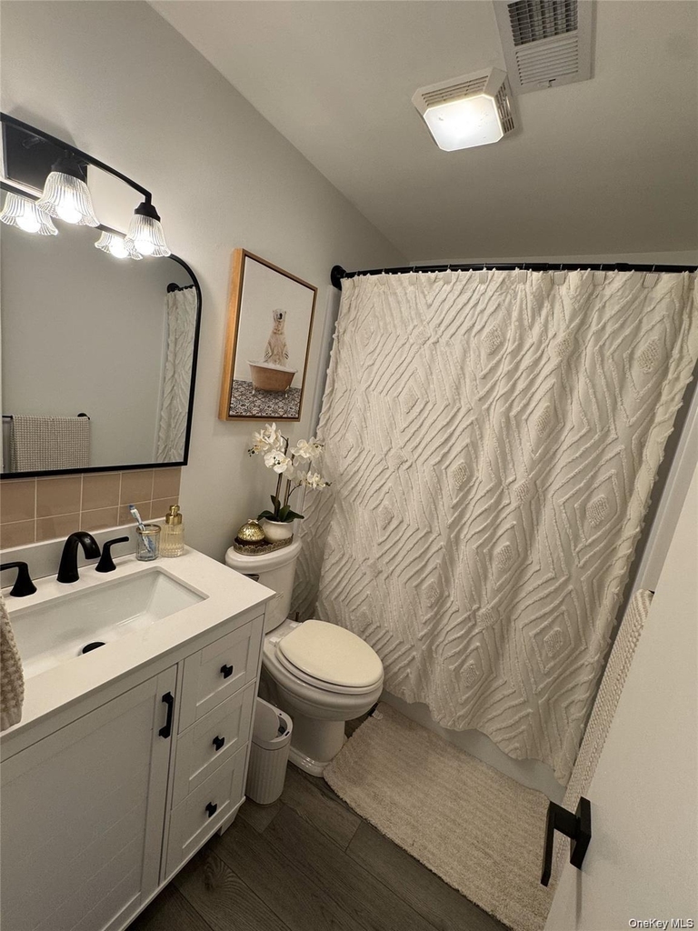 3102 Whispering Hills - Photo 2