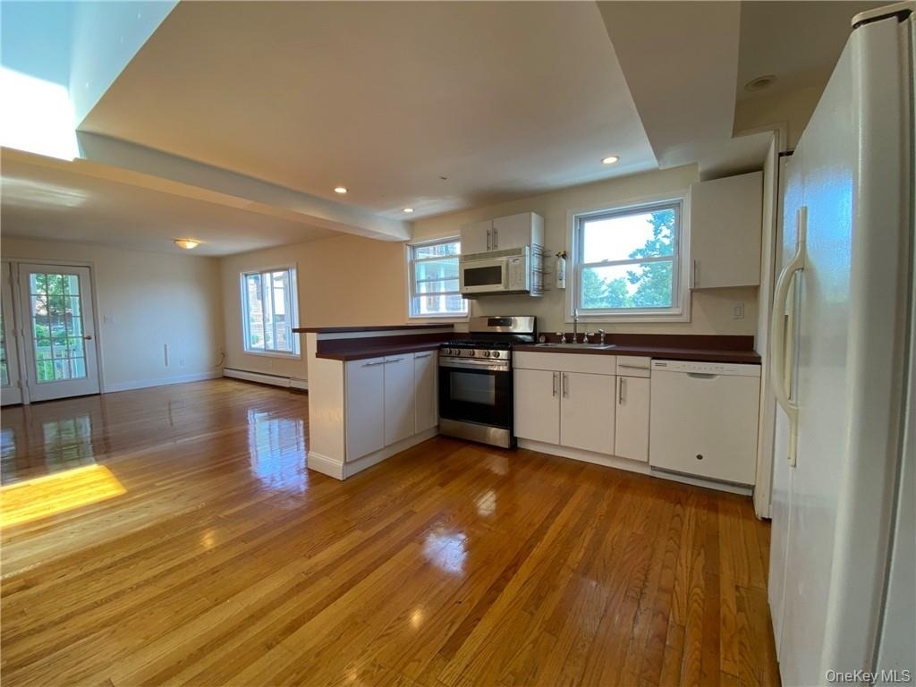 188 Main Street - Photo 1