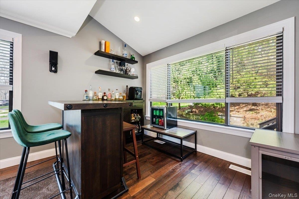 98 Lisa Drive - Photo 6