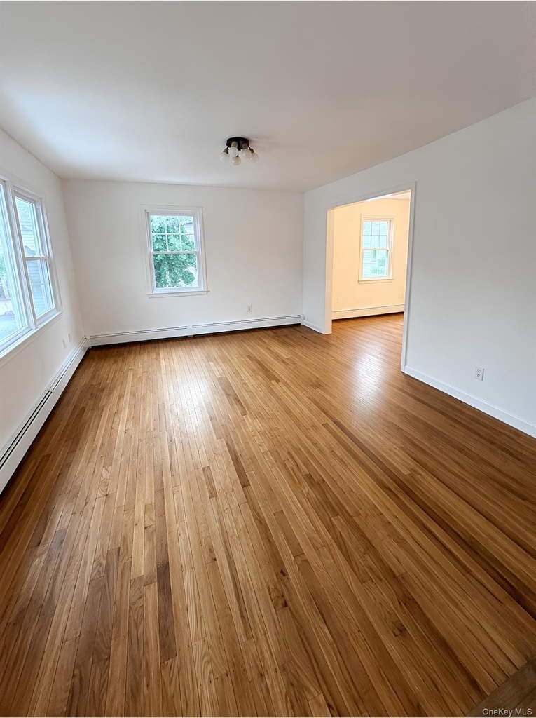 21 Walnut Avenue - Photo 2