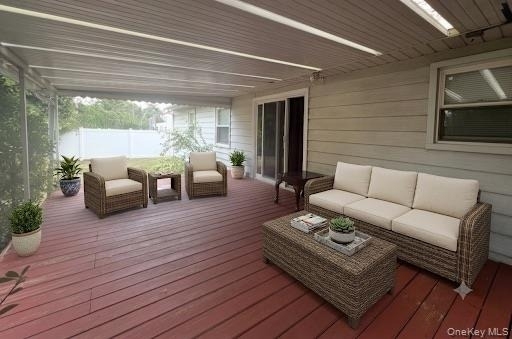 694 Blackstone Avenue - Photo 4