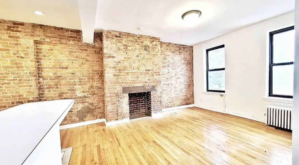 172 East 92nd Street - Photo 3