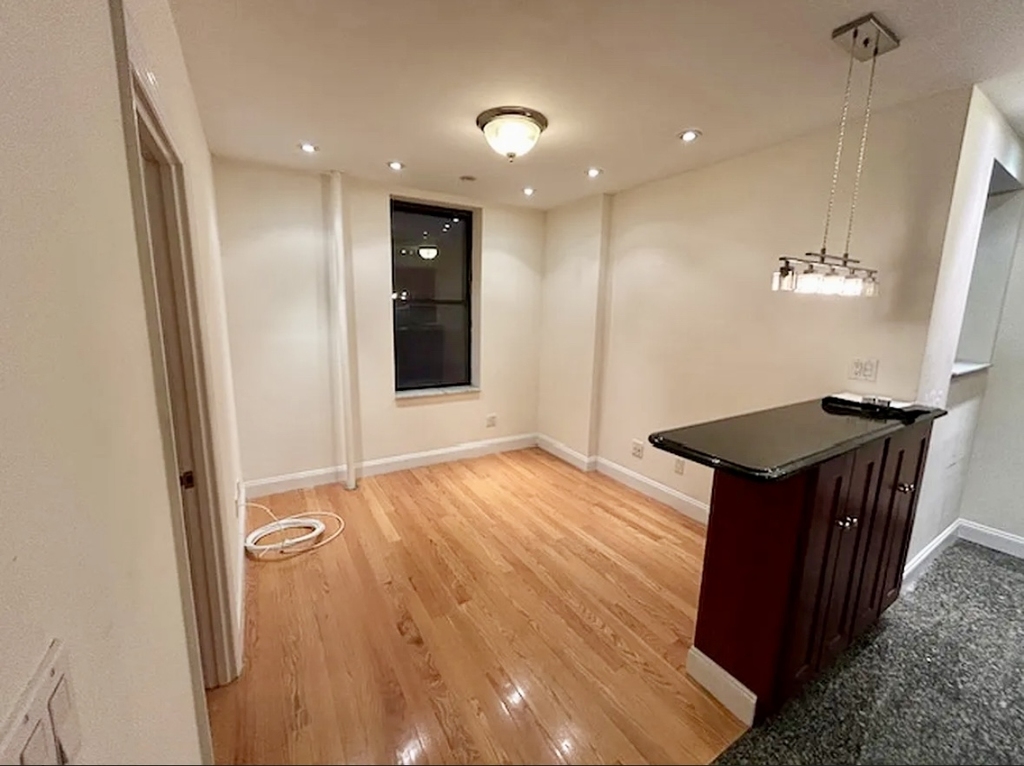 400 East 91st Street - Photo 1