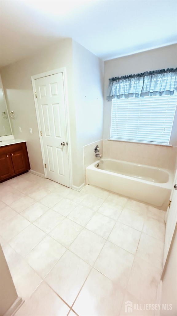1091-1091 Morning Glory Drive - Photo 16