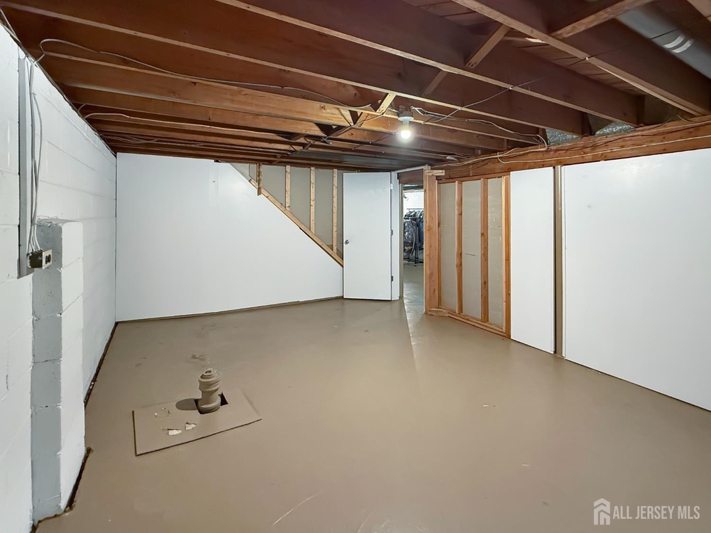 19 Van Buren Avenue - Photo 14