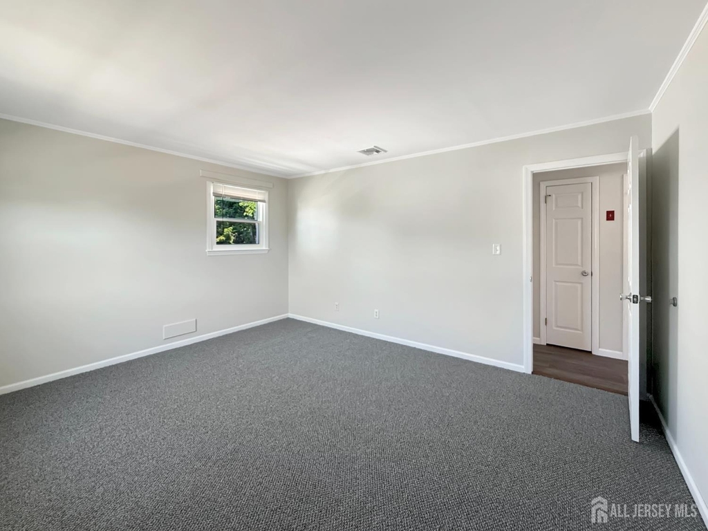19 Van Buren Avenue - Photo 7