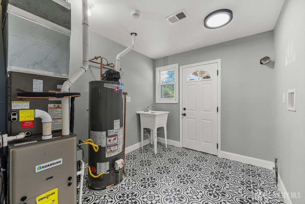 614 Remsen Avenue - Photo 21