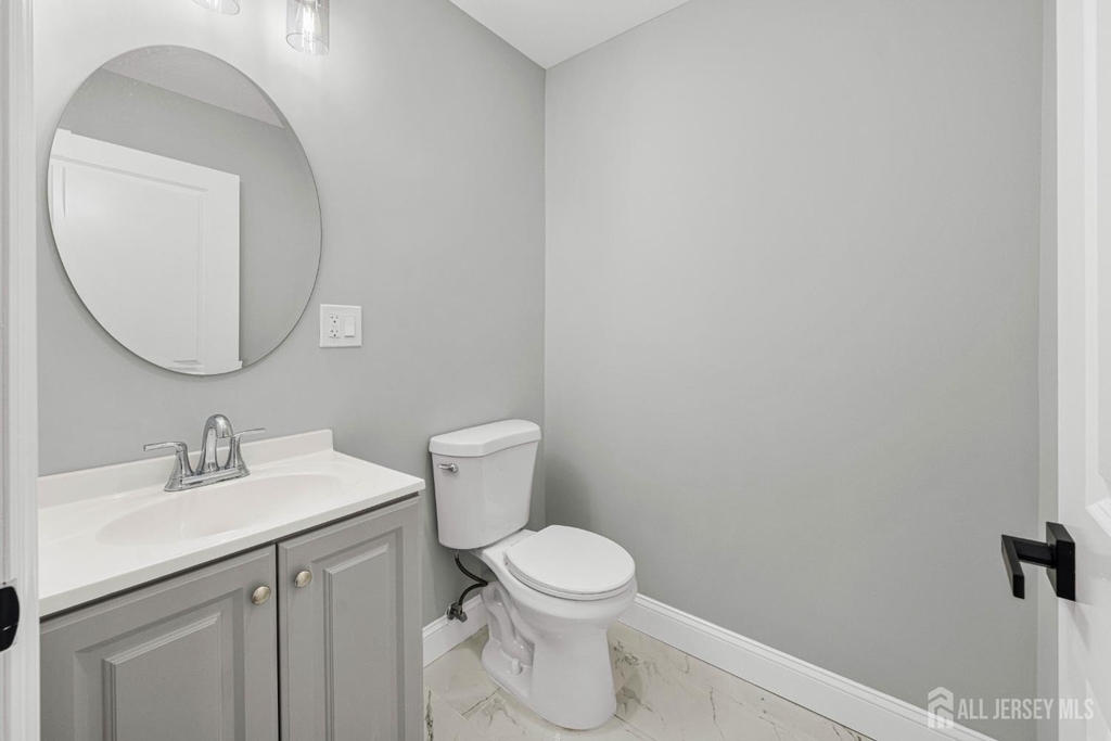 614 Remsen Avenue - Photo 14
