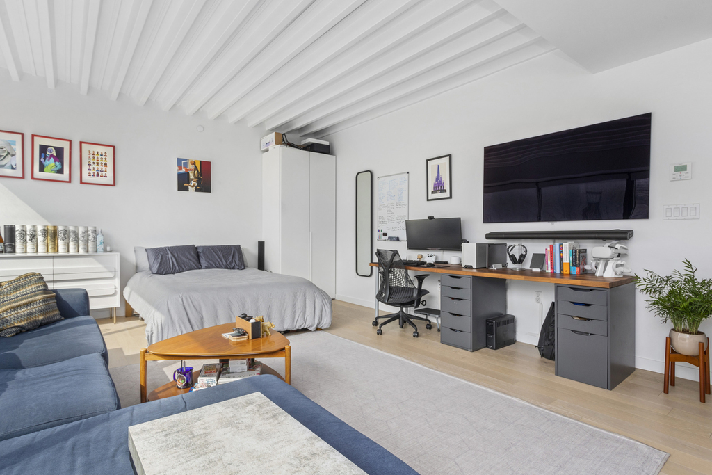 305 Union Avenue - Photo 4