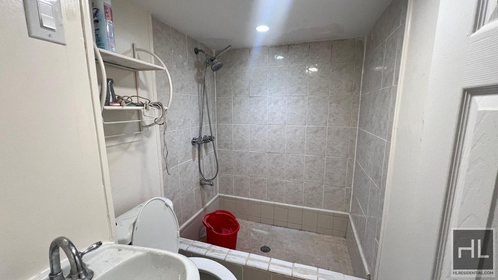 1465 E 64th Street - Photo 7