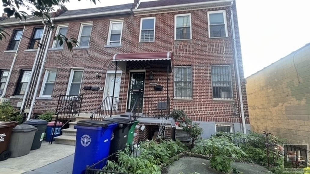 2088 Utica Avenue - Photo 14