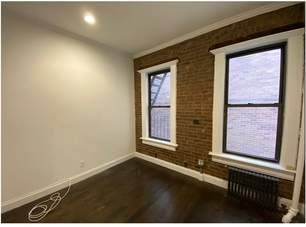 239 E 58th Street - Photo 0