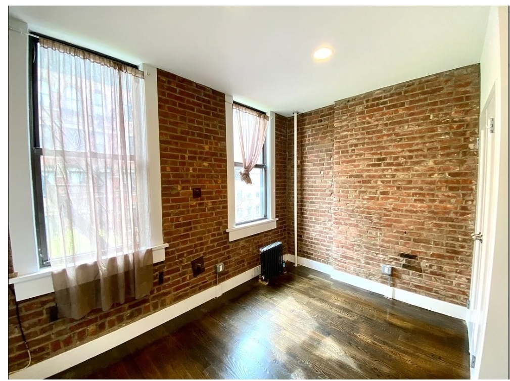 237 E 58th Street - Photo 2