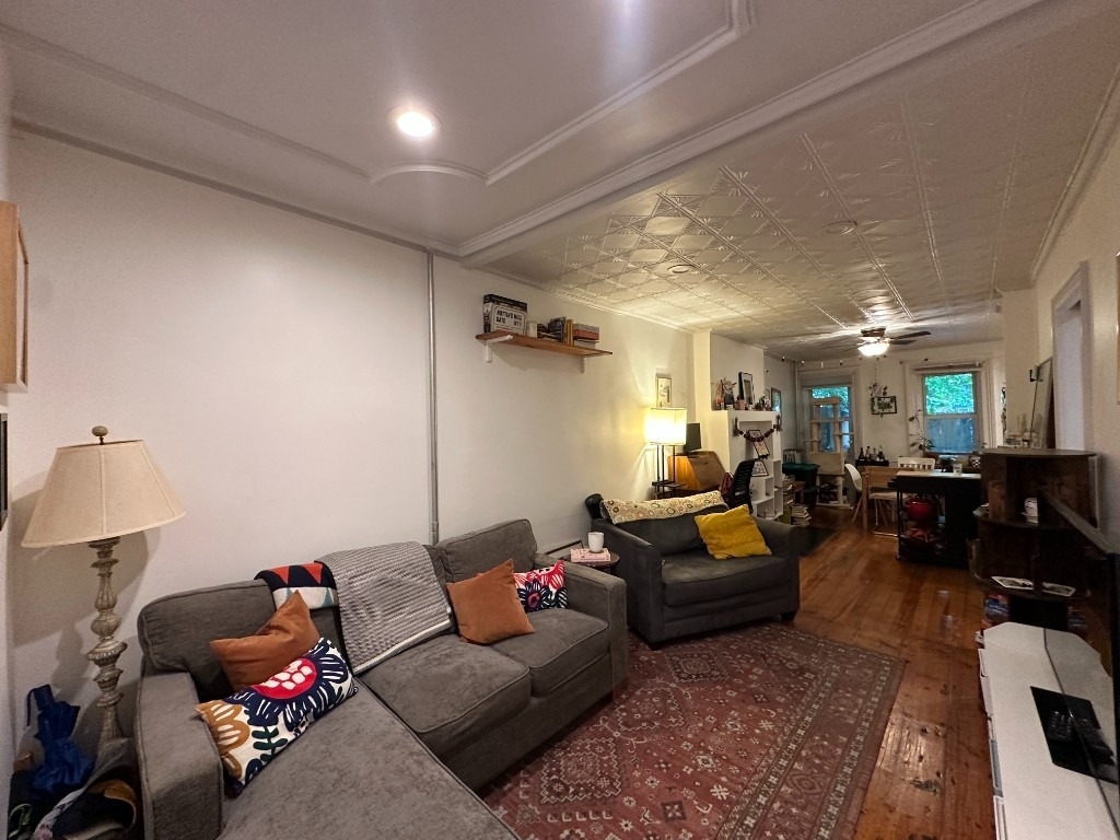 85a Summit Street - Photo 2