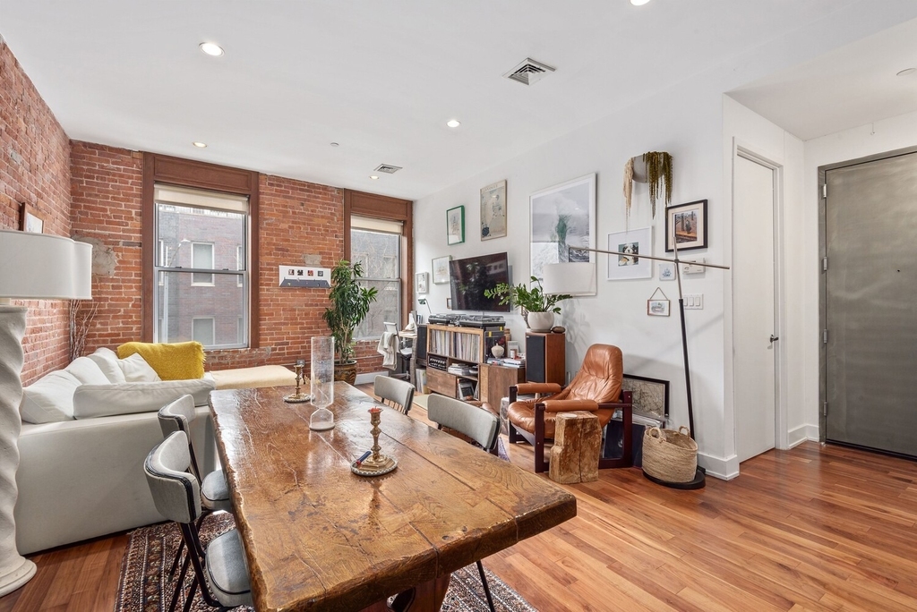 66 N 1st Street - Photo 1
