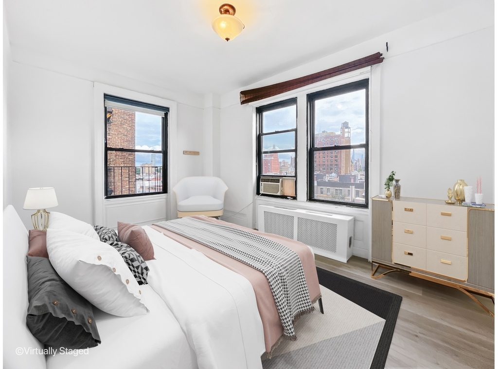 510 W 110th Street - Photo 3