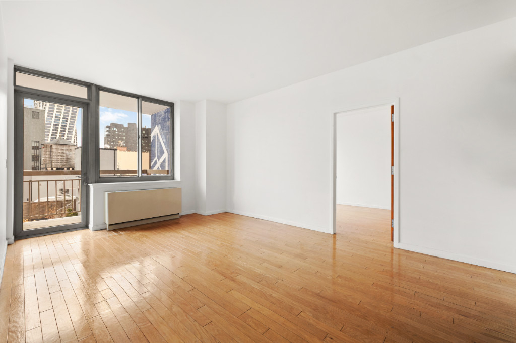 520 W 23rd Street - Photo 0