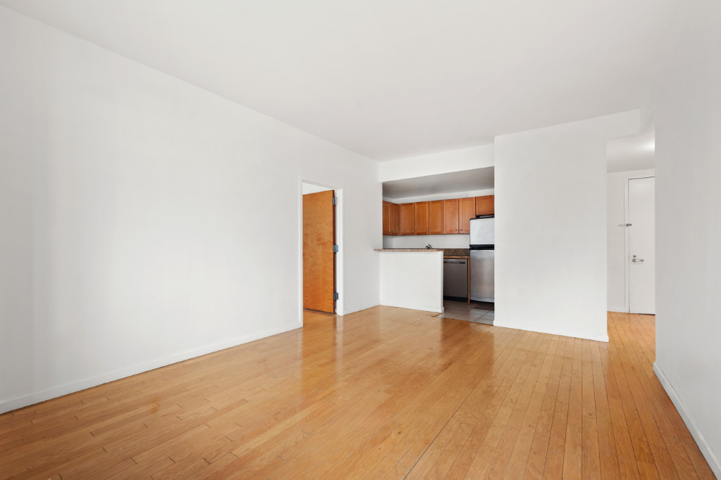 520 W 23rd Street - Photo 1