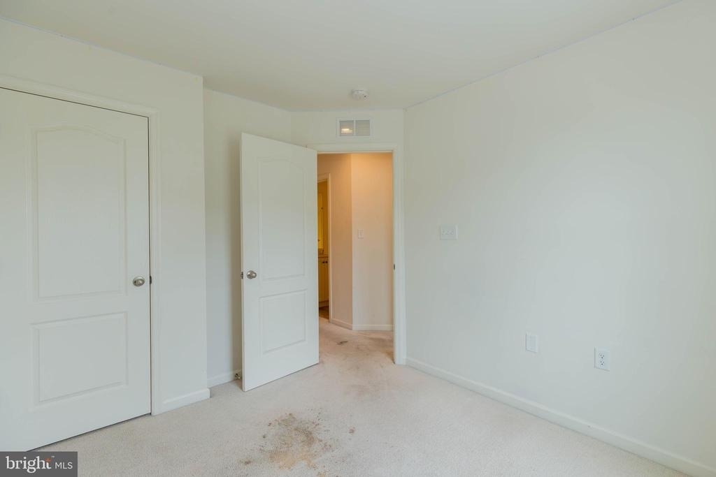 608 Thumper Drive - Photo 13