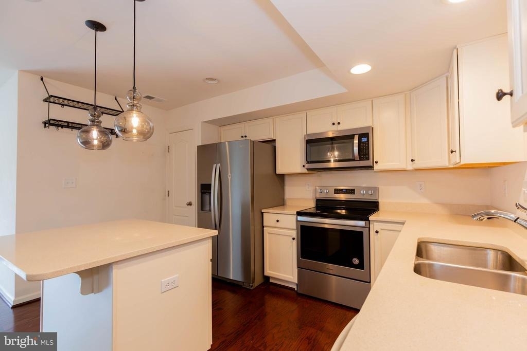 608 Thumper Drive - Photo 6