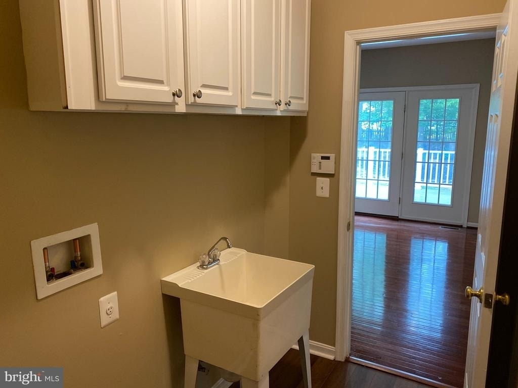 121 Riggs Road - Photo 32