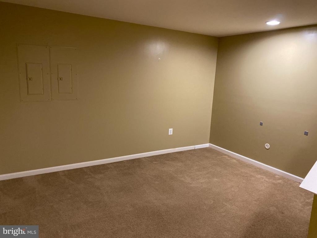 121 Riggs Road - Photo 23