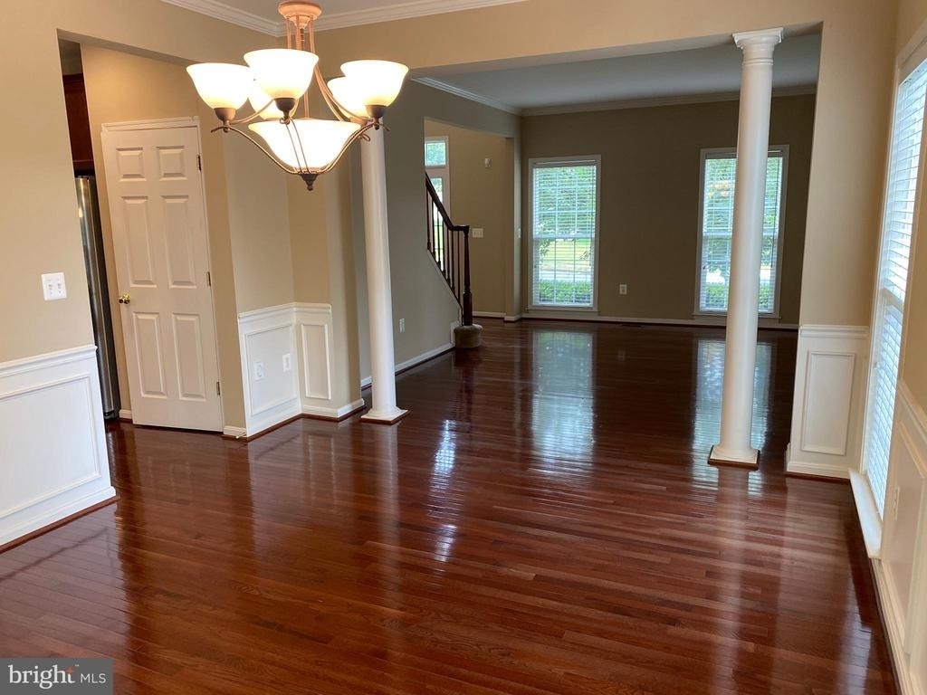 121 Riggs Road - Photo 8