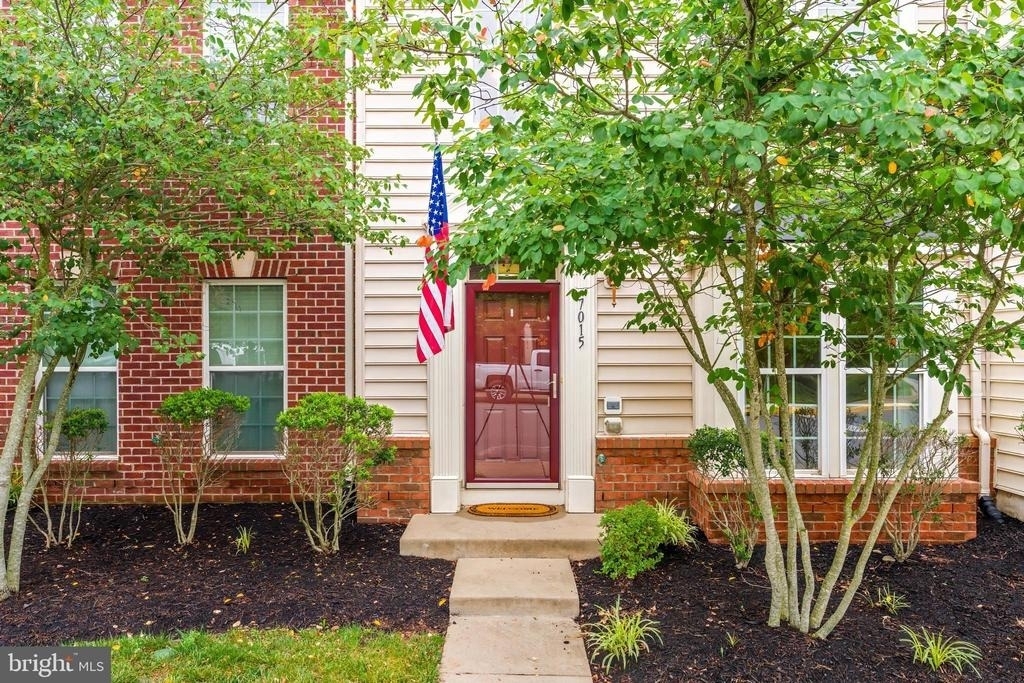 7015 Trek Way - Photo 2