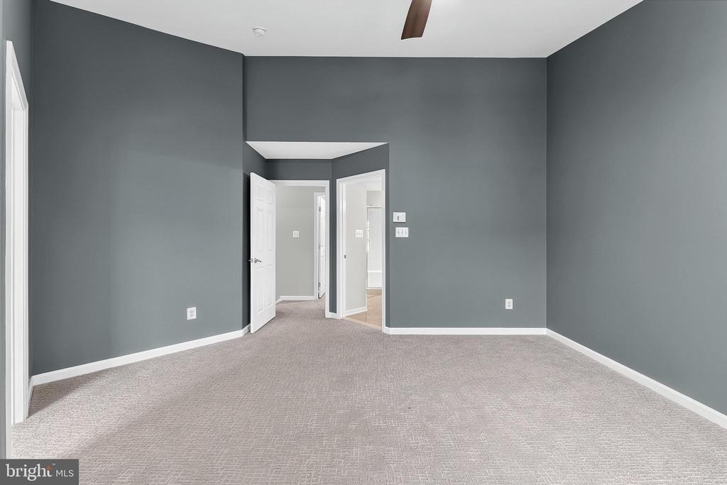 7015 Trek Way - Photo 30
