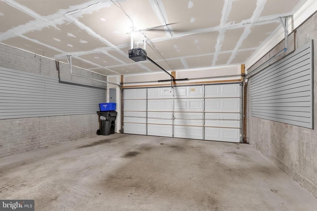 7015 Trek Way - Photo 37