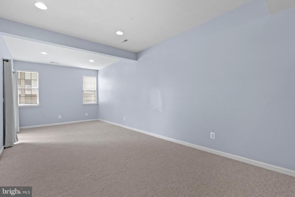 22667 Flowing Spring Square - Photo 27