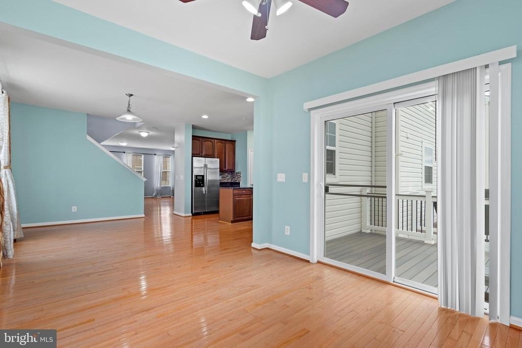 22667 Flowing Spring Square - Photo 9