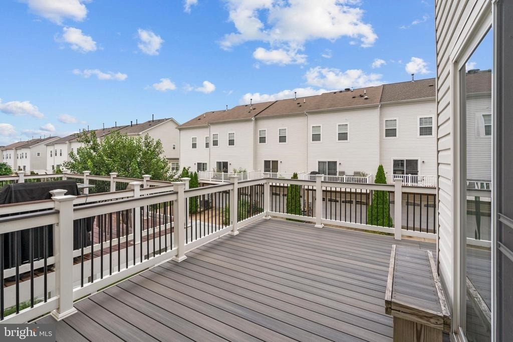 22667 Flowing Spring Square - Photo 34