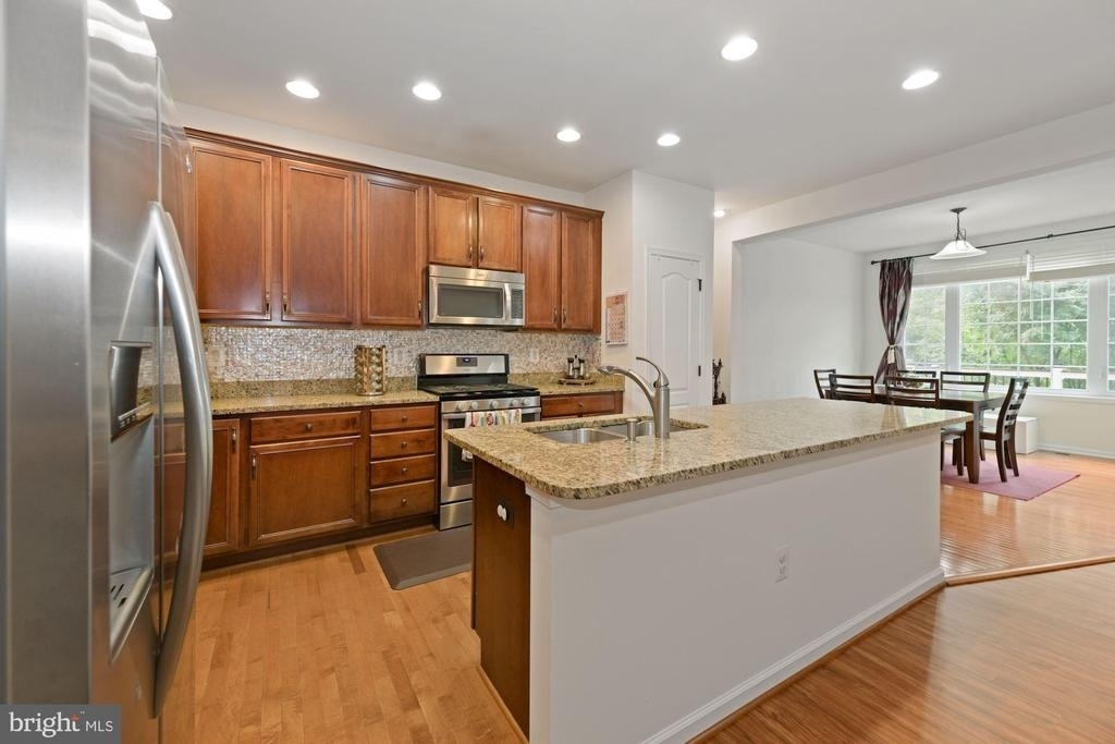 43241 Mitcham Square - Photo 9