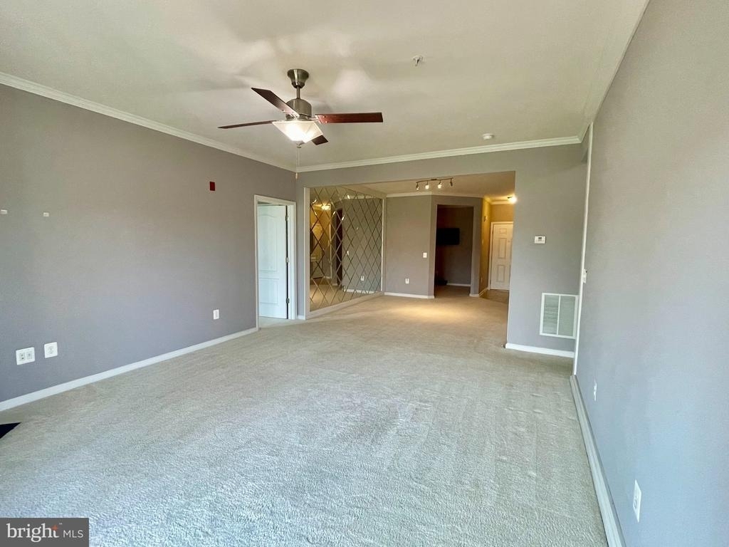 43138 Stillwater Terrace - Photo 9