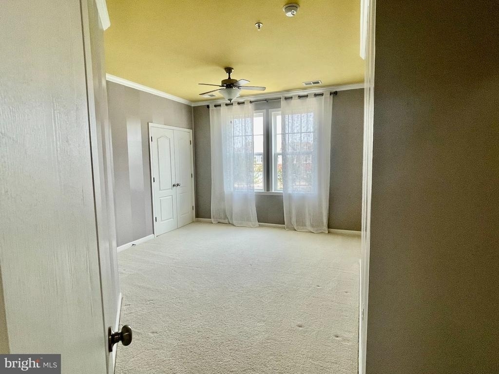 43138 Stillwater Terrace - Photo 17