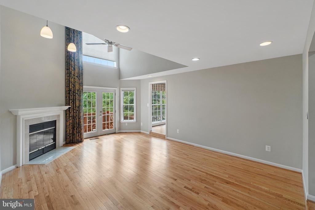 21163 Crocus Terrace - Photo 12