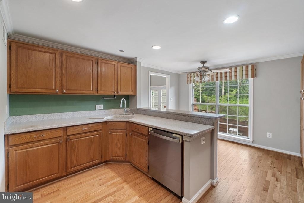 21163 Crocus Terrace - Photo 9