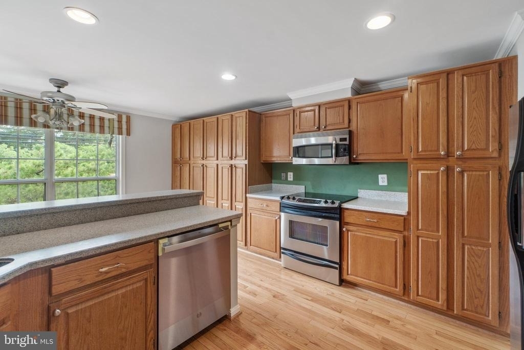21163 Crocus Terrace - Photo 10