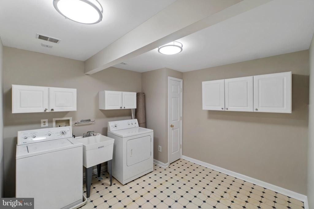 21163 Crocus Terrace - Photo 25