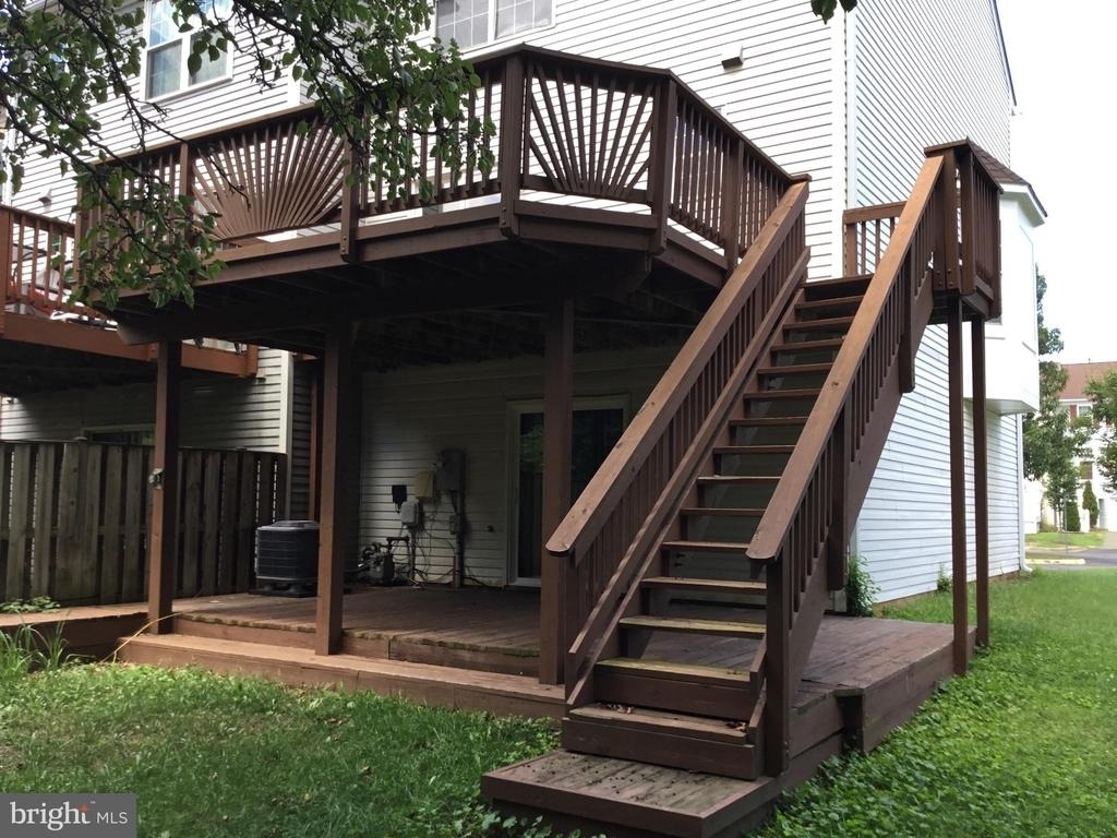 557 Radford Terrace Ne - Photo 4