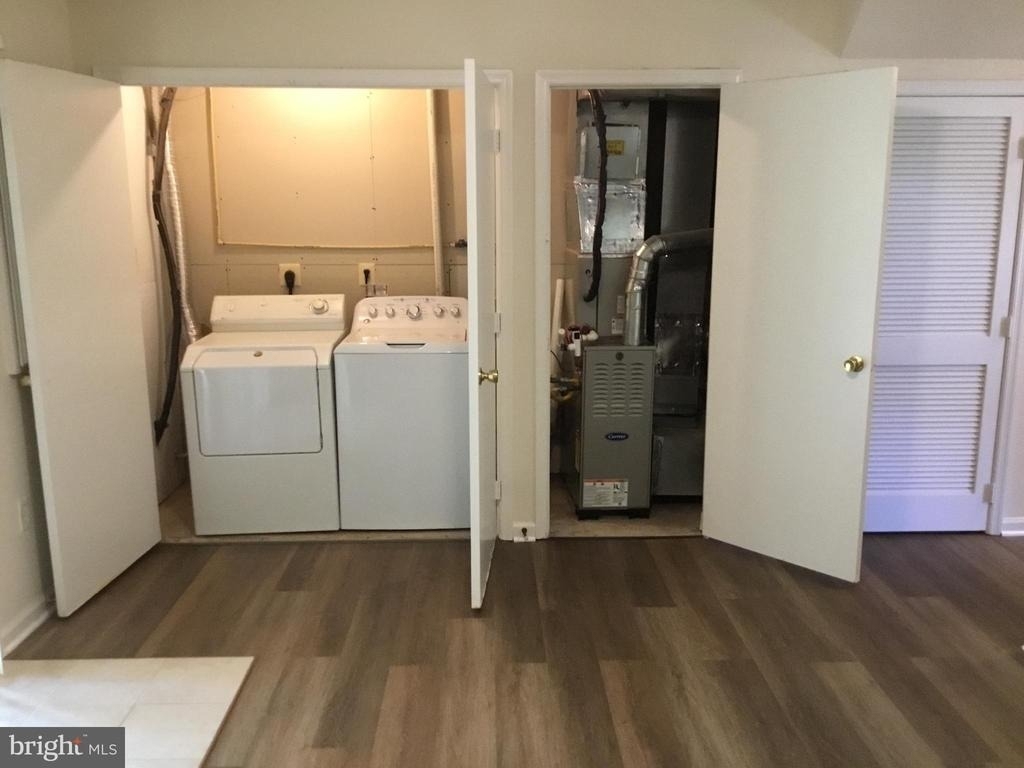 557 Radford Terrace Ne - Photo 17