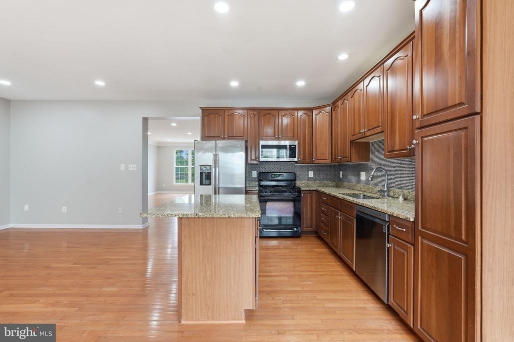25196 Whippoorwill Terrace - Photo 8