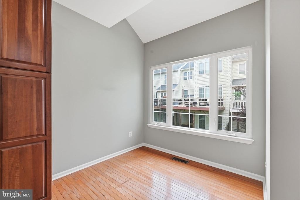 25196 Whippoorwill Terrace - Photo 15